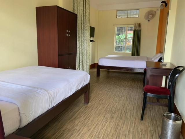 Sweet Home Guest House Shillong Bagian luar foto